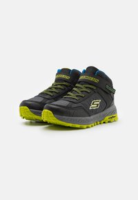 Skechers Performance FUSE TREAD TREKOR UNISEX - Zapatillas de senderismo - black/ blue/lime
