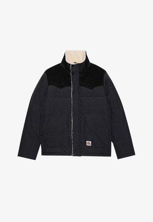 Schwarze Daunenjacke mit samtigen Schulterakzenten, cremefarbener Fleece-Kragen, Druckknöpfen und einem kleinen Logo-Patch auf der Vorderseite.