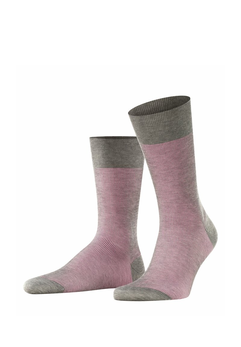 Medias a rayas en gris claro y rosa con una textura acanalada, que presentan un puño gris sólido y áreas de refuerzo en la punta y el talón.