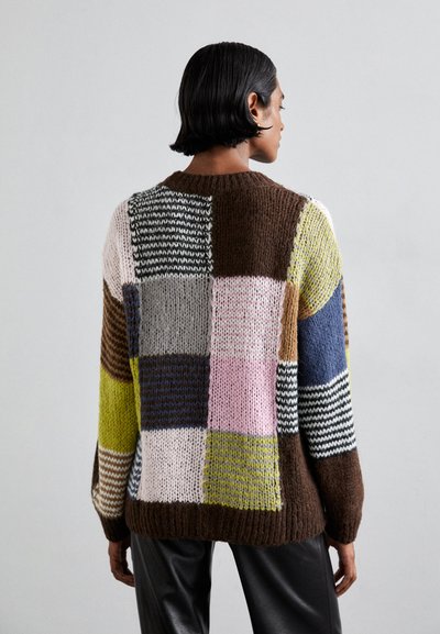 Stine Goya LONG SLEEVE - Striktrøje - mehrfarbig