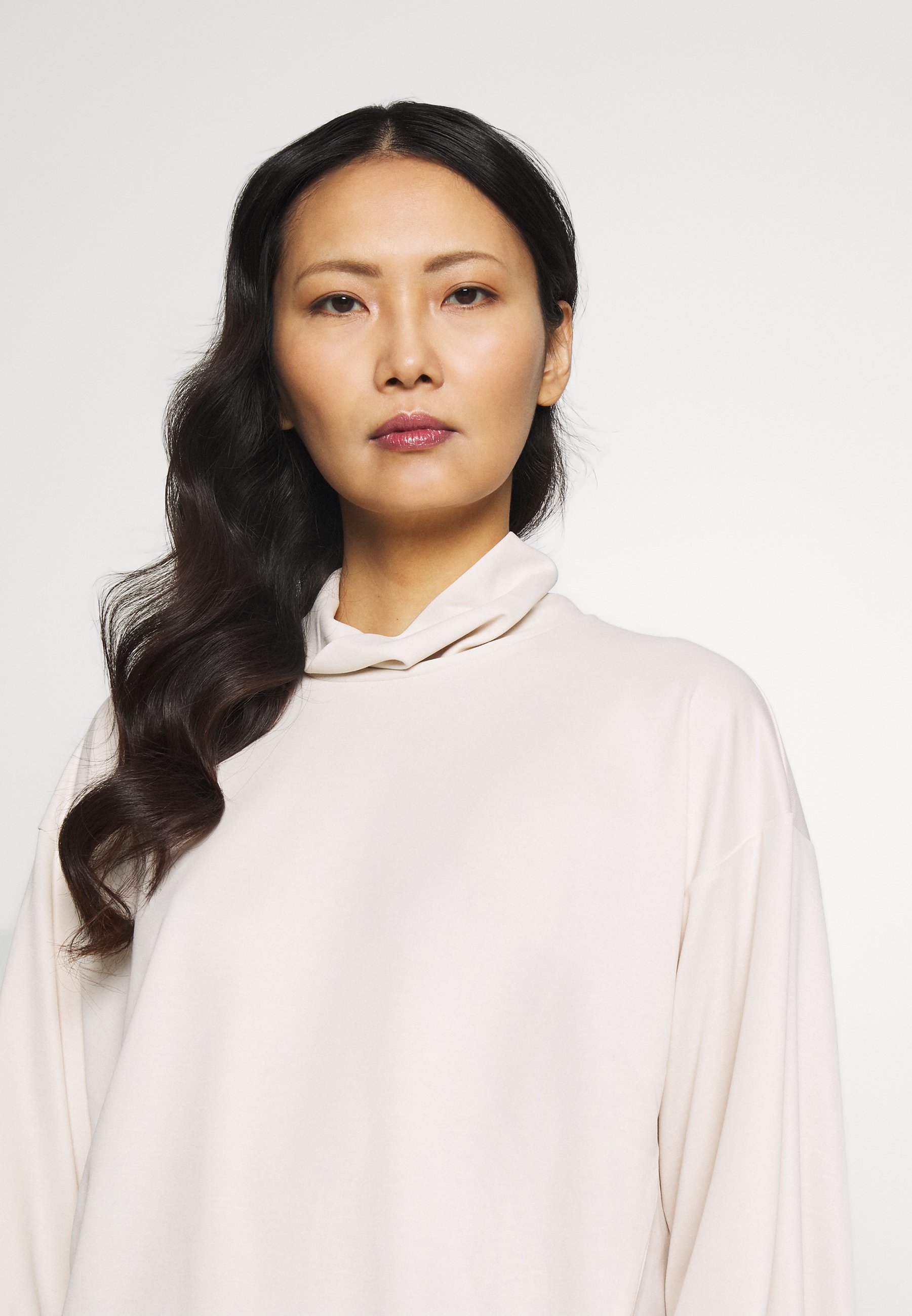 InWear ALANOIW BLOUSE Longsleeve french nougat Zalando.nl InWear ANNABEL Longsleeve black Zalando.nl