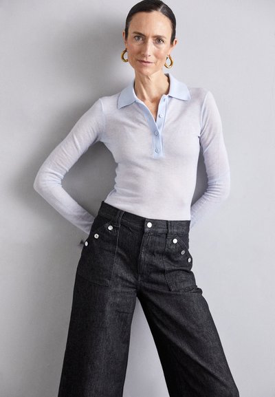 Filippa K LOOSE BUTTONED - Wide leg - washed black