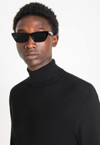 Antony Morato REGULAR FIT TURTLENECK - Vesta - black