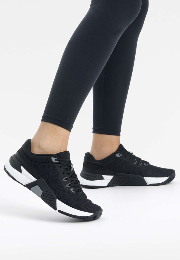 Strength training - Training shoe - Laufschuh Straße