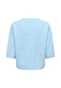 Pull en maille bleu clair à manches courtes avec col rond et ourlet côtelé, vu de dos sur fond blanc.