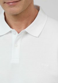 s.Oliver Poloshirt - weiß