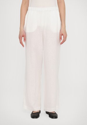 ASPESI PANTALONE - Püksid - white