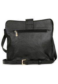 Borsa a tracolla in pelle nera con una texture liscia, tasca con zip sul retro, tracolla regolabile e accessori in tonalità oro.