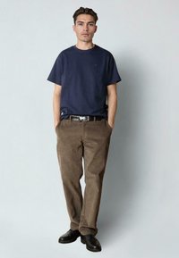 Clean Cut Copenhagen STABLE - Basic póló - navy