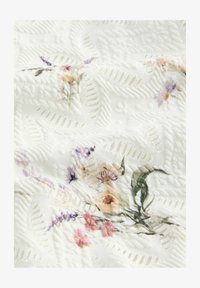 Non sélectionné, white floral lace