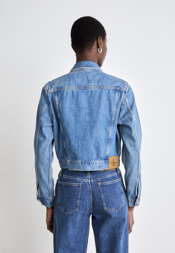 CROPPED 90'S JACKET - Denim jacket - denim medium2