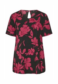 Top negro floral con escote en V, mangas cortas y un detalle de ojal en la parte posterior. Presenta vibrantes patrones de flores rosas sobre una tela texturizada.
