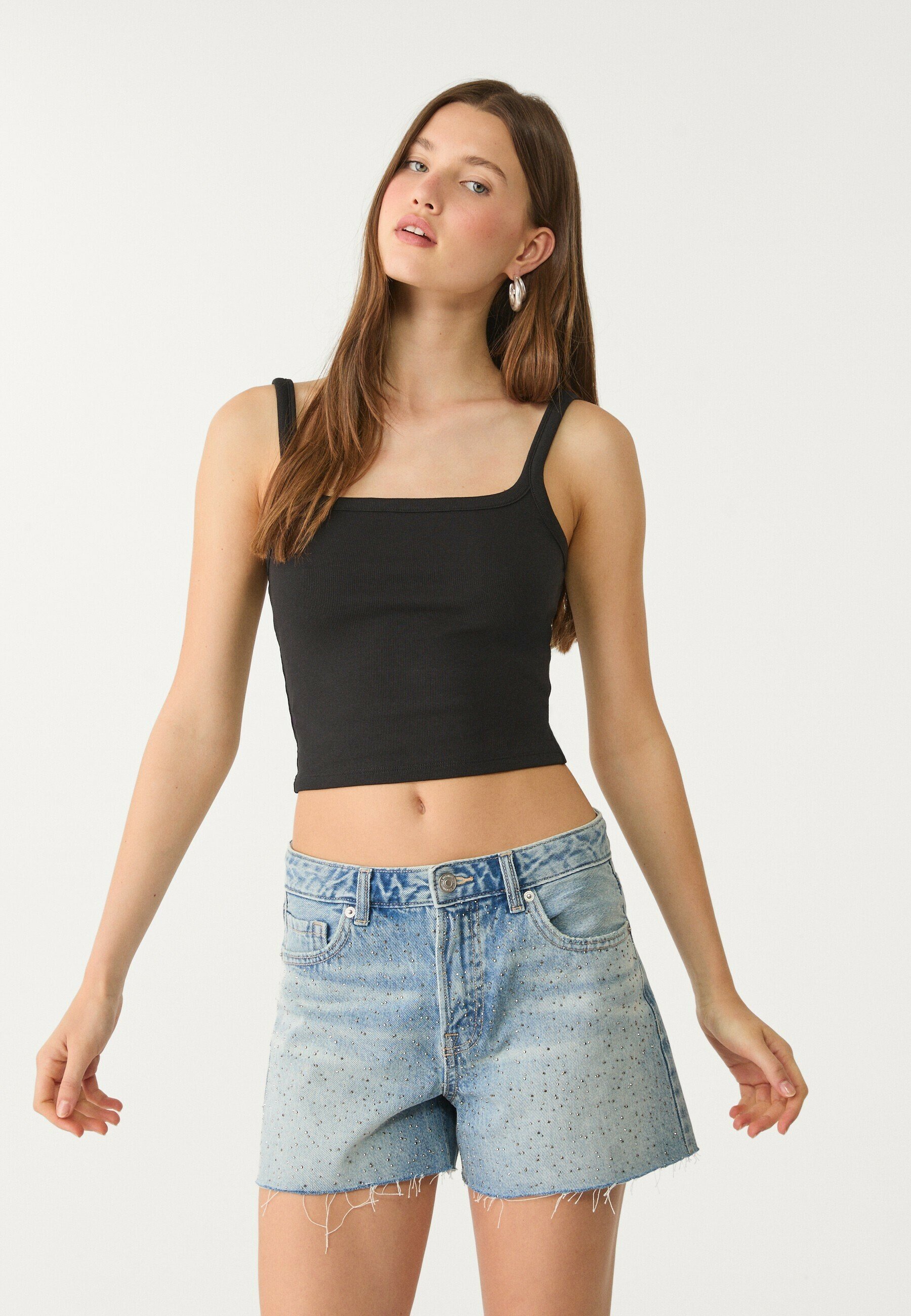 Stradivarius RHINESTONE Short en jean light blue/bleu clair