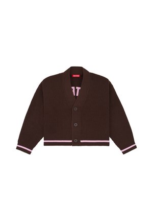 Cardigan en maille côtelée marron foncé avec trois boutons, col châle et rayures rose clair aux poignets et à l'ourlet.