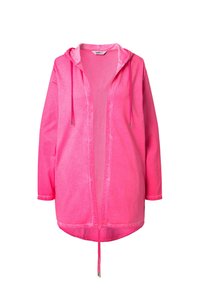 Giacca leggera con cappuccio di un vivace colore rosa. Presenta maniche lunghe, apertura frontale, dettagli con cordoncino e un orlo curvo. Texture liscia.