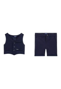 Gilet per bambini blu navy con tre bottoni e due tasche frontali abbinato a pantaloni corti coordinati con bottone e orlo arrotolato.