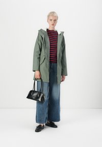 ONLY ONLSALLY RAINCOAT - Manteau d'hiver - castor gray