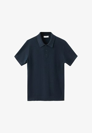 Polo à manches courtes bleu marine foncé avec un col et trois boutons sur fond blanc.