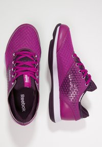 Reebok Walkingschuh - berry