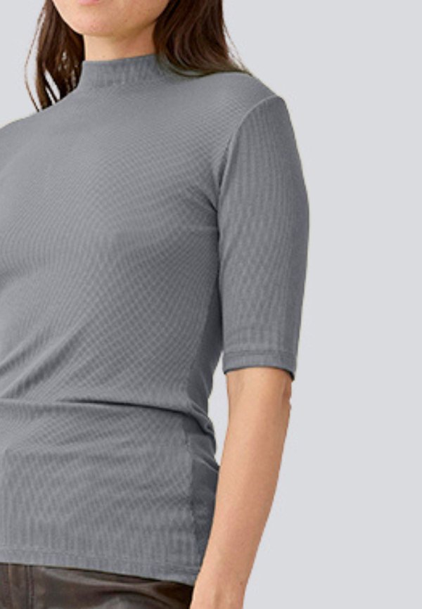 KROWN - Basic T-shirt - skyrocket2