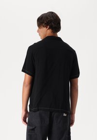 Stance YOTO BUTTON UP - Majica - black