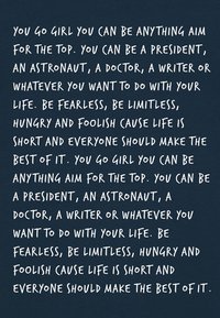 Affiche marine avec du texte manuscrit blanc promouvant l'autonomisation et l'ambition, présentant des phrases répétitives sur le potentiel illimité.