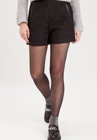Cache Cache Short - noir