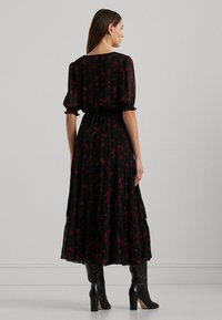 Lauren Ralph Lauren Petite FLORAL BELTED CRINKLE GEORGETTE DRESS - Dienas kleita - black/red