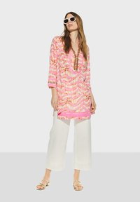 Vestido informal - pale pink