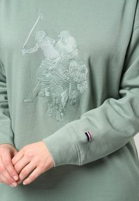 U.S. Polo Assn. GABI - Sarafanas - green milliue