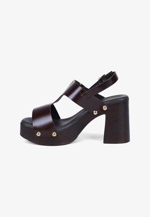Desa, DESA WOMAN SANDALS - Clogs - brown