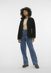 Vero Moda VMLUNE - Flīsa jaka - black