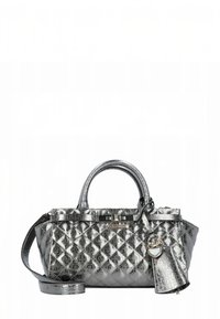 Sac à main argenté métallisé avec motif matelassé, double anses, bandoulière amovible et ornement de logo. Texture lisse et détail pendentif en forme de cœur.