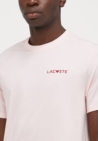 Lacoste Spodné tričko - dog rose/ladybird