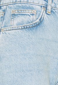 NA-KD FULL LENGTH  - Laisvo kirpimo džinsai - light blue