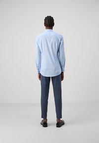 OLYMP No. Six Ing - blue