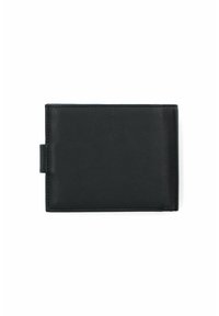 Czarny skórzany portfel o gładkiej fakturze, składany na pół, z bocznym paskiem. Charakteryzuje się wyraźnym przeszyciem i minimalistycznymi detalami.