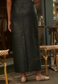 Next TALL FIT COLUMN  - Maxirock - black