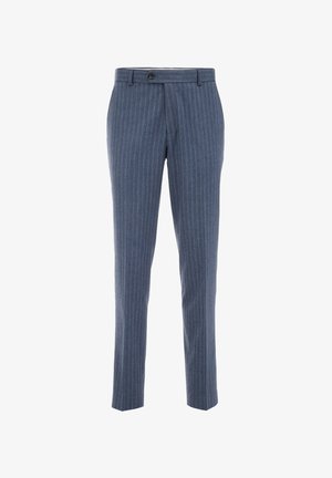 Blaue gestreifte Hosen mit taillierter Passform, die vertikale Nadelstreifen, eine glatte Textur und einen einzelnen Knopfverschluss an der Taille aufweisen.