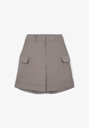 Pantaloni cargo grigi con un design strutturato, dotati di due tasche laterali, orlo piegato e passanti per cintura. Realizzati in un tessuto liscio.