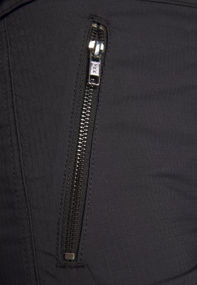 WOOD WOOD ANGELA ARMY PANT - Kargopüksid - black