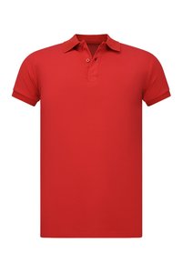Rode polo met korte mouwen, voorzien van een knoopsluiting met twee knopen en een kraag, weergegeven op een witte achtergrond.