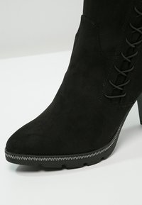 Tamaris Botas de tacón - black