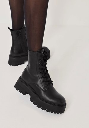 Tamaris SPORTLICHE TOUCH-IT - Bottines à plateau - black