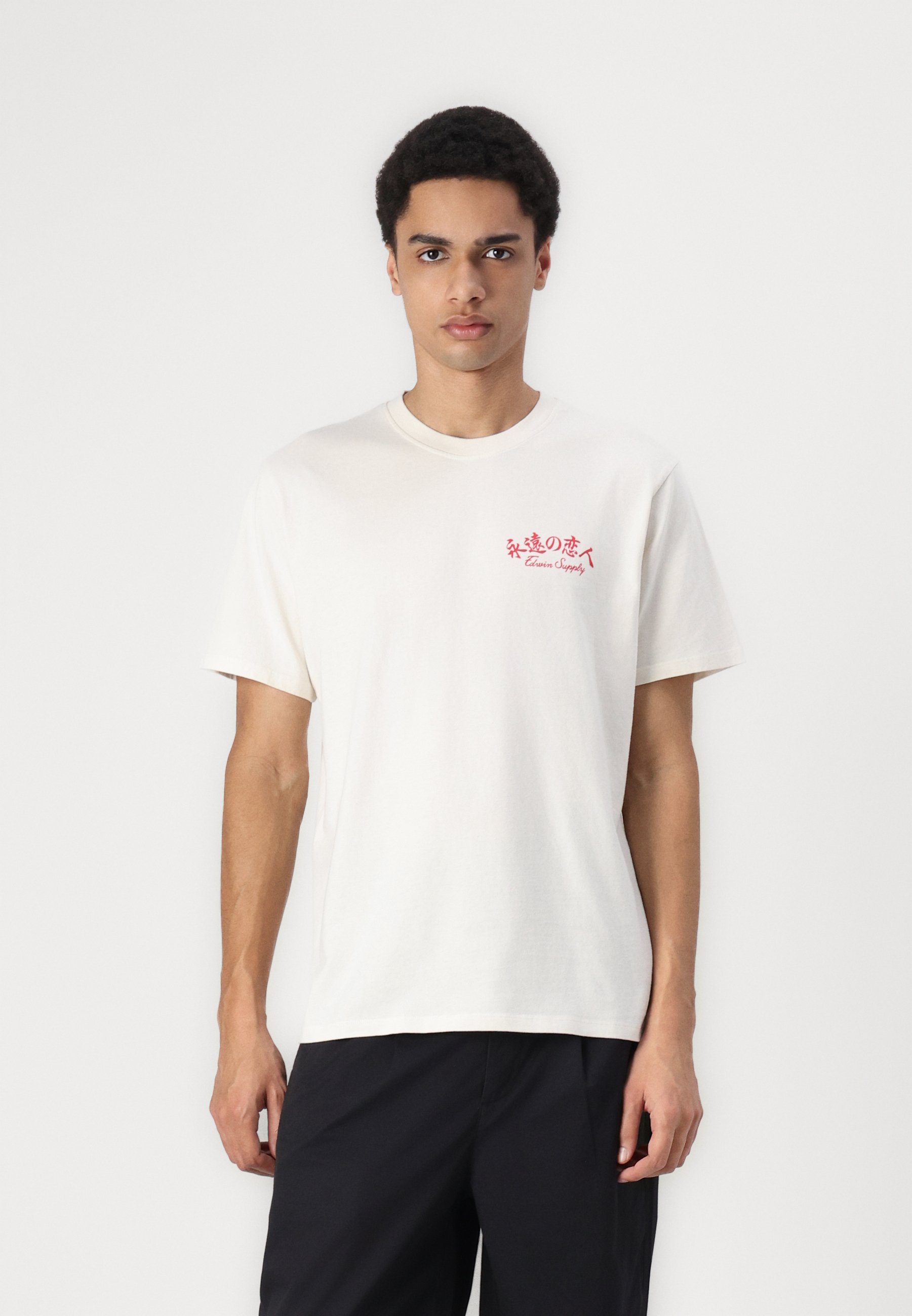 ★MIM the wardrobe★ DEAR WORLD LOVE Crop T-Shirt White MW25 Identity Boxy Women's T-Shirt