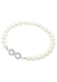 Bracelet en perles de culture comportant de petites perles blanches avec un fermoir infini en argent orné de strass transparents, texture lisse, forme circulaire.