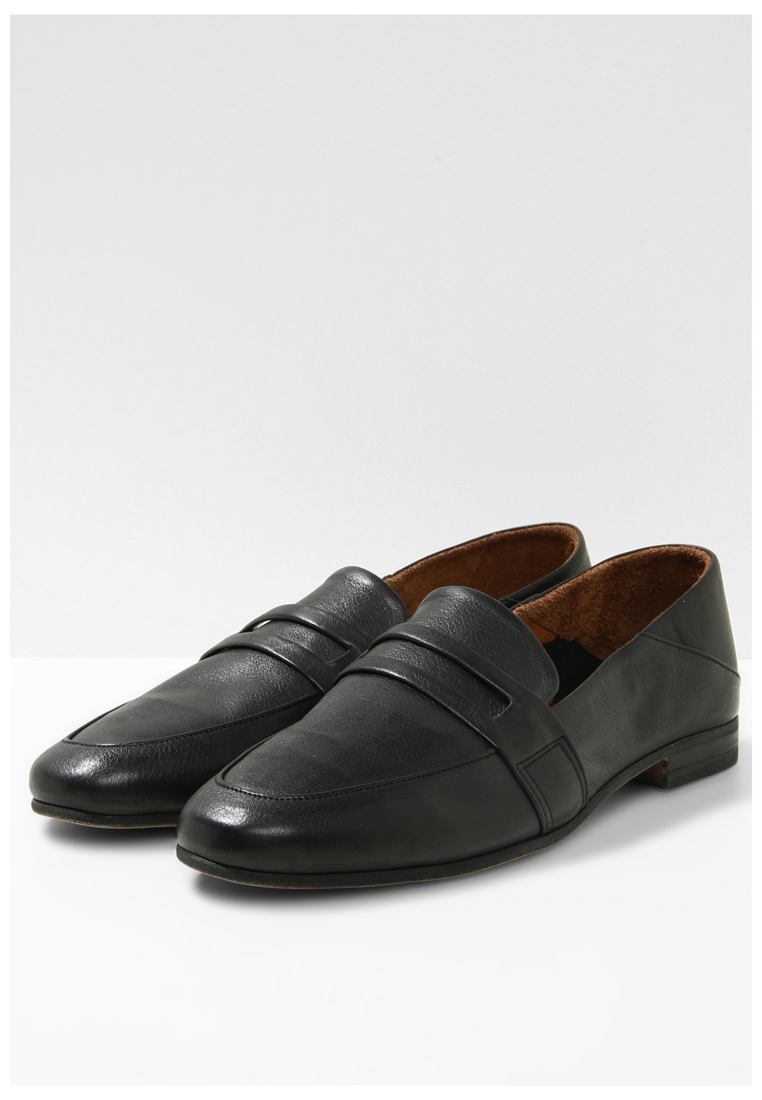 Inuovo Loafer 146007 Black - Bormans Modeschoenen