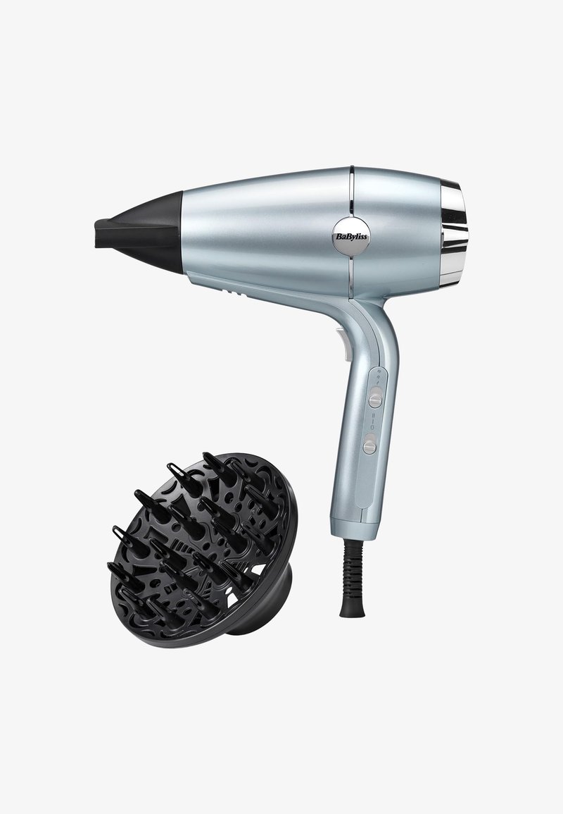 Asciugacapelli BaByliss argento con diffusore nero e pulsanti di controllo sul manico, cavo di alimentazione visibile alla base.