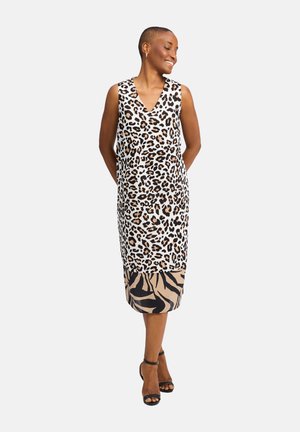 Ärmelloses Kleid mit Tierdruck, das ein Leopardenmuster oben und ein Zebramuster am Saum aufweist, mit einem V-Ausschnitt und einer körpernahen Silhouette.