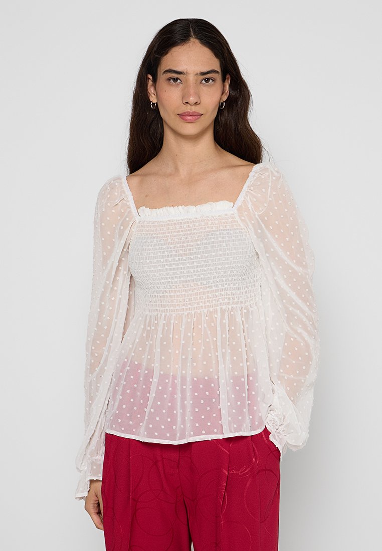 Apricot Blouse wit Apricot Blouse wit